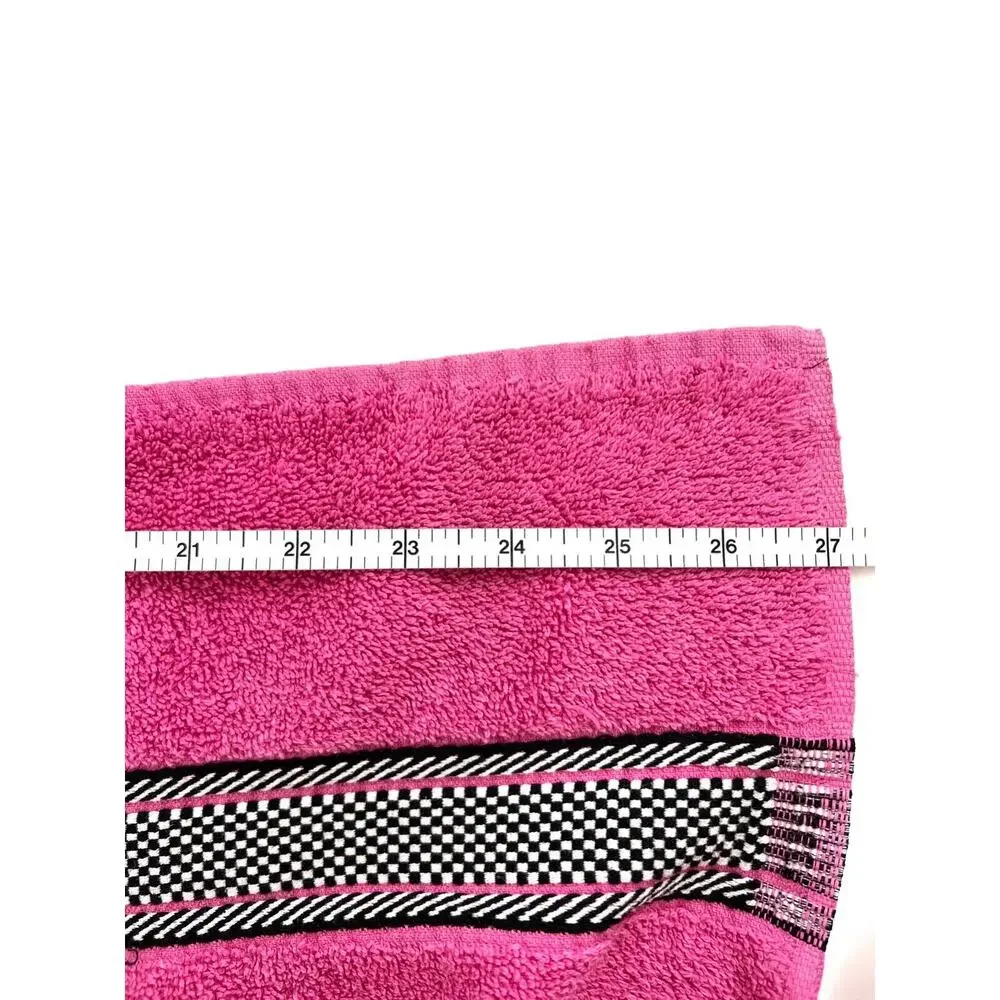 Vintage Stevens Bath Towel Hot Pink with Black Checkered Trim